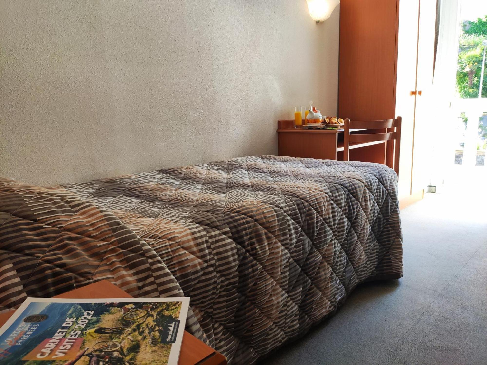 Hotel Compostelle Λούρδη Εξωτερικό φωτογραφία